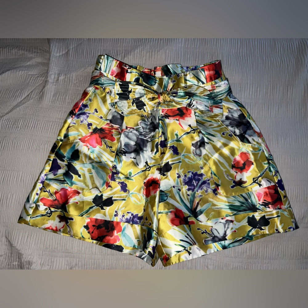 Dressy Floral paper bag shorts